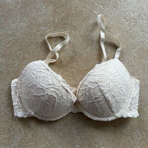 H&M Cream Lace Bra
